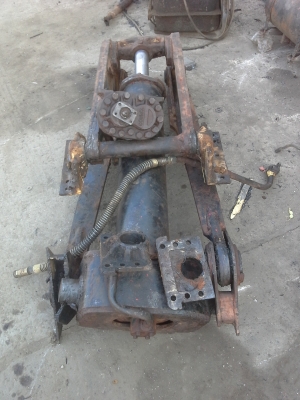 ขาย กระบอกดั่ม12ตันพร้อมปั้มปั่น ไม่มีเกียฝาก(เหลือ25000)