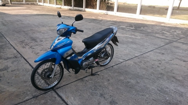 yamaha spark สตาร์ทมือ พร้อมใช้งาน