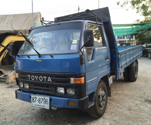 6ล้อ DYNA200 รถเดิมบางมือเดียว พร้อมใช้งานราคาเบาๆ