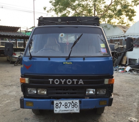 6ล้อ DYNA200 รถเดิมบางมือเดียว พร้อมใช้งานราคาเบาๆ