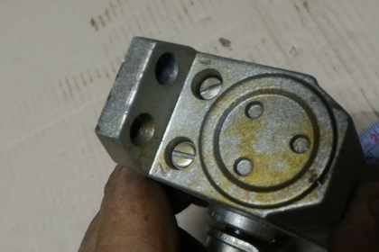 โช๊คตัวช่วยหมุน ปิด ประตูเวลาดึงเปิดประตูแล้วลืมปิด ช่วยป้องกันแมลง สัตว์เข้ามา นำไปยึดติดกับประตูที่มีอยู่เดิมที่บ้านได้เลย