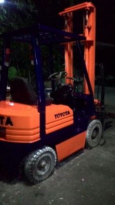 รถยกโตโยต้า1.5ตัน