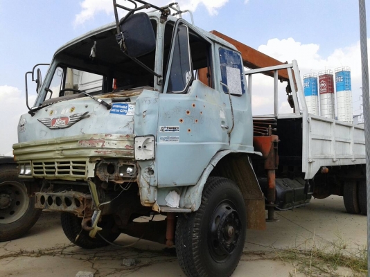 ขายหกล้อ HINO FF177KA ติดเครน 3ตัน คัชชีสวย ยางดี กระบะยาว6.50  เอกสารเล่มทะเบียนพร้อมโอน