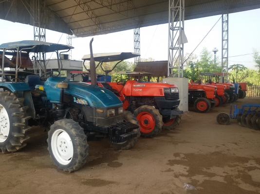 หาชื้อรถไถ คูโบต้า ยันม่าร์ แช้มป์มือสอง เชิณมาหาเราครับรถสวยๆเดิมๆอันพร้อมไช้งานทะเบียนพร้อม รถอยู่วังบัว คลองขลุง กำแพงเพชร สนใจสอบุถามได้ที่081 3655997 อำพร พาเจริญ หาชื้อรถไถ คูโบต้า ยันม่าร์ แช้มป์มือสอง เชิณมาหาเราครับรถสวยๆเดิมๆอันพร้อมไช้งานทะเบียนพร้อม รถอยู่วังบัว คลองขลุง กำแพงเพชร สนใจสอบุถามได้ที่081 3655997 อำพร พาเจริญ