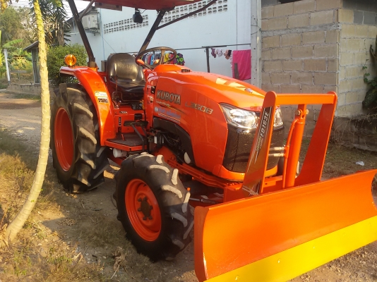 หาชื้อรถไถคูโบต้า L3608 เชิณมาหาเราครับ มีไบมีดตราช้าง1อันสวยๆเดิมๆ ผานตราช้าง1อันพร้อมไช้งานทะเบียนพร้อม  ขายใน  ราคา295000บาท รถอยู่วังบัว คลองขลุง กำแพงเพชร    สนใจสอบุถามได้ที่081 3655997 อำพร  พาเจริญ  ราคาต่อรองได้อีกนะครับ