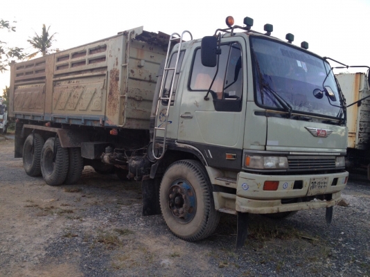 ฮีโน่ Fm3H 10ล้อ195แรง 2เพาดั้มรถสวยพร้อมใช้งาน  ขายทั้งสดและผ่อน ครับ