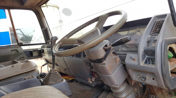 ขาย HINO FM221 เครื่อง 260 แรง 2 เพลาดรั้ม เครื่องดี ครัชซีสวย ยางดี รถใช้งานสภาพดีไม่เคยมีปัญหา 0811838154