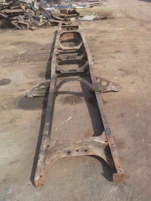 ขายครัซซี10ล้อISUZUหัวยาวพร้อมเล่มชุดโอนครบ