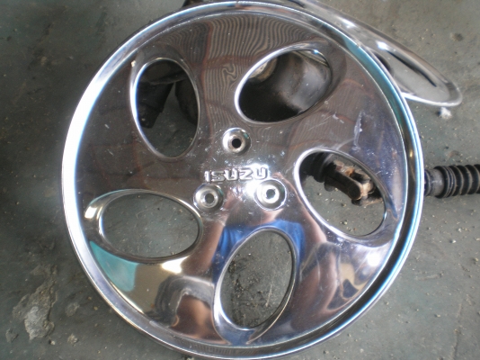 ขายฝาครอบล้อ  ISUZU