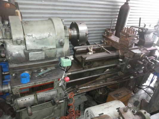 ขายกลึง4ฟุต2เพลากลึงเกลียวได้ฟีดครบอุกรณ์ครบเหมาะแก่งานกลึงหน้าร้านครับ