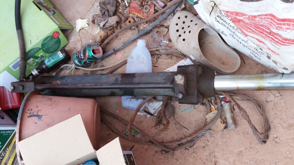 ชดดันหน้ารถไถฟอร์ดอุปกรณ์ครบ