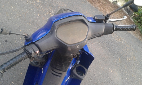 honda wave z ปี 46