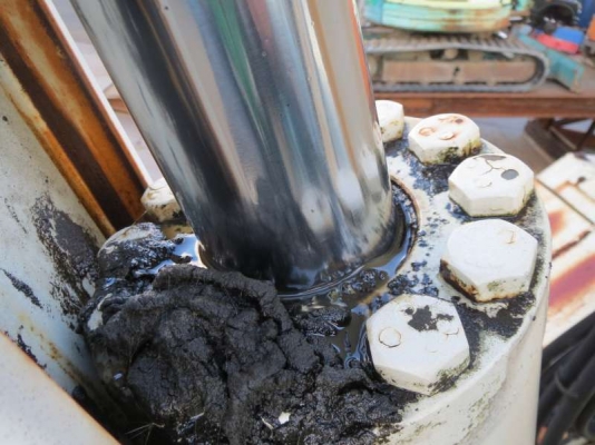 ขายรถขุดแบคโฮ เทคเตอร์ รถเคน ทุกชนิดทุกยี่ห่อนำเข้าจากญี่ปุ่นา