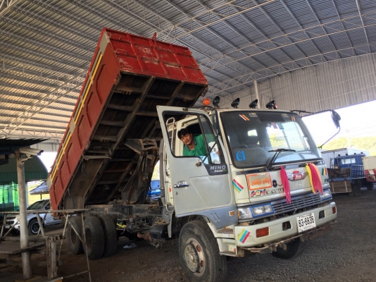 ขาย3 M240 แรงมีระบบลากพ่วงด้วย เดิมๆ ราคา970000บ ขาย สด ผ่อน