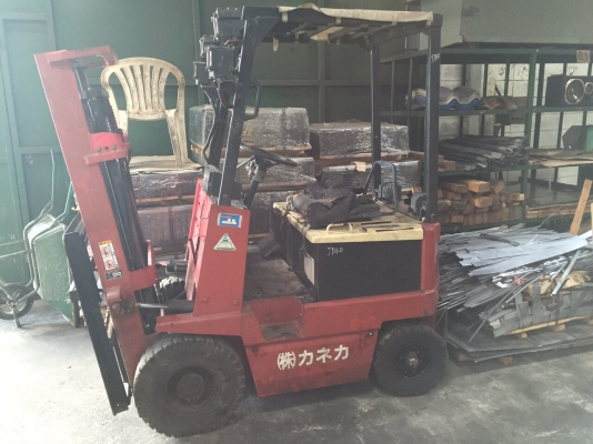 ขายรถไฟฟ้า นั่งขับ 1.5ตัน ขายรถไฟฟ้า นั่งขับ 1.5ตัน