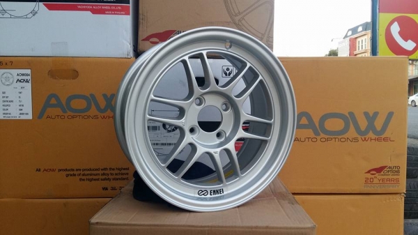 ขายล้อแม็กใหม่rpf1 15"  มีสีเงิน สนใจติดต่อ ตาเล็ก ล้อและยาง ครับ 081-3747940