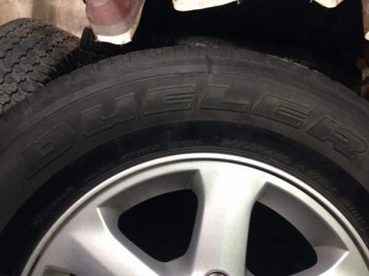 แม็ก IZUSU พร้อมยาง 245-70R16 ขอบคุณพี่จากรังสิตครับ แม็ก IZUSU พร้อมยาง 245-70R16 ขอบคุณพี่จากรังสิตครับ