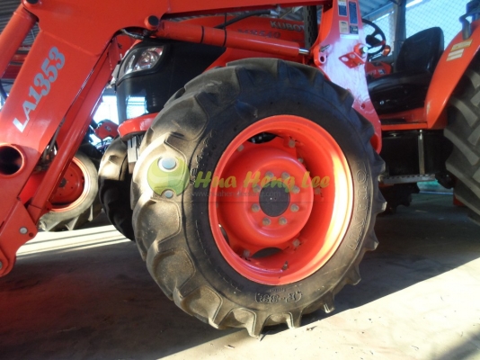 M 8540 พร้อมชุดบุ้งกี้