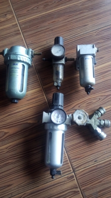 กรองดักน้ำป้มลมใช้งานได้ปกติให้4ตัวเลยครับ1000