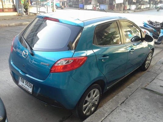 ขายมาสด้า2 ปี12 เกียร์ออโต้