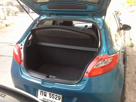 ขายมาสด้า2 ปี12 เกียร์ออโต้