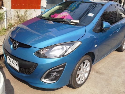 ขายมาสด้า2 ปี12 เกียร์ออโต้