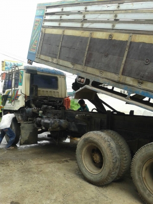 สิบล้อ อีซูซุ ร็อคกี้ FVM12Y-EM100-220 ดั้มมีเนียม สโลส 2เพาใหญ่ สภาพพร้อมใช้ เล่มทะเบียนพร้อมโอน สิบล้อ อีซูซุ ร็อคกี้ FVM12Y-EM100-220 ดั้มมีเนียม สโลส 2เพาใหญ่ สภาพพร้อมใช้ เล่มทะเบียนพร้อมโอน