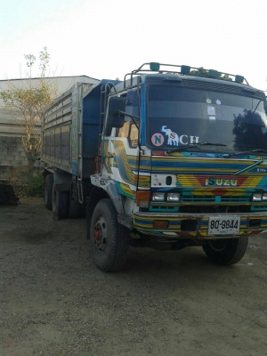 สิบล้อ อีซูซุ ร็อคกี้ FVM12Y-EM100-220 ดั้มมีเนียม สโลส 2เพาใหญ่ สภาพพร้อมใช้ เล่มทะเบียนพร้อมโอน สิบล้อ อีซูซุ ร็อคกี้ FVM12Y-EM100-220 ดั้มมีเนียม สโลส 2เพาใหญ่ สภาพพร้อมใช้ เล่มทะเบียนพร้อมโอน