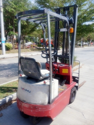 ขายนิชิยูไฟฟ้า เสาสูง 3.5 เมตร ราคา 50,000 บาท 081-3535-948