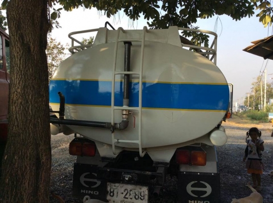 รถน้ำ 6 ล้อ HINO KM777 ปี 36 เครื่อง 117แรง