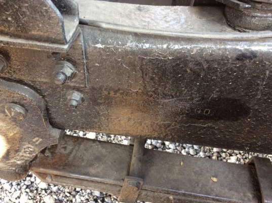 รถน้ำ 6 ล้อ HINO KM777 ปี 36 เครื่อง 117แรง