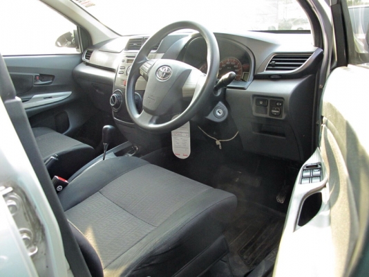 New AVANZA 1.5s รถพึ่งเข้ามาเลยคร่ะ สภาพไม่มีว่าไม่สวยคร่ะ เครื่อง เกียร์ ช่วงล่างดีมาก สนใจทักมาคุยกันก่อนได้น่ะคร่ะ รถสวยแน่นอน