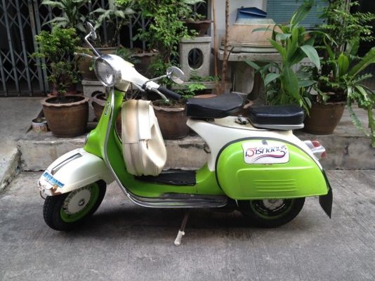 ขาย Vespa Sprint150 เครื่องติดขี่มัน จอดนาน เกียร์เบานุ่มมือ ทะเบียนพึงขาด ชลบุรี44