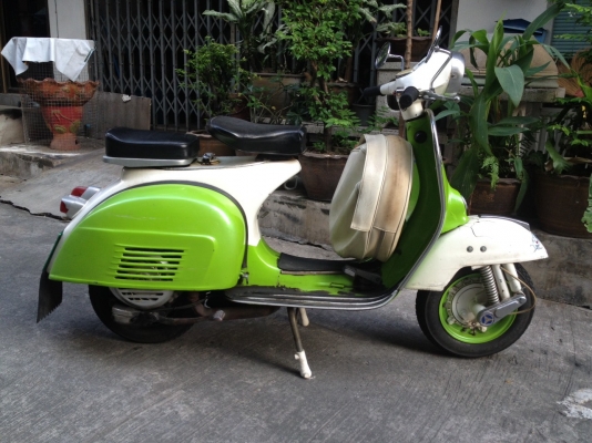 ขาย Vespa Sprint150 เครื่องติดขี่มัน จอดนาน เกียร์เบานุ่มมือ ทะเบียนพึงขาด ชลบุรี44