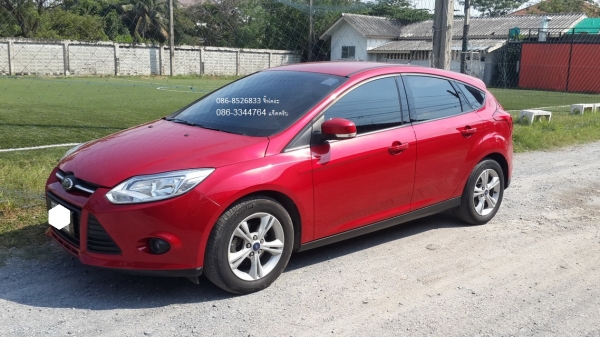Ford focus 1.6 trend 5dr รถสวยมากคร่ะ สีสันเน้นมีสไตล์ ไม่เหมือนใคร ทักจิ๋ฟมาได้เลยน่ะคร่ะ ไม่ผิดหวัง
