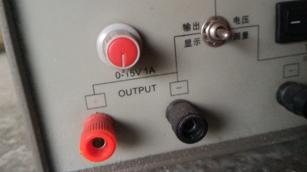 POWER SUPPLY ปรับค่าได้ ยี่ห้อ  YaXun ต่อใช้ไฟบ้าน 220 V. ได้เลย