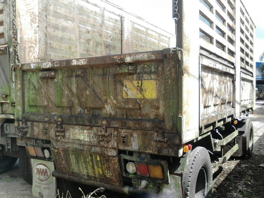 ขาย หางพ่วง  สามมิต  2  เพลา. ปี 49   ( * ไม่ดั้ม. )   สนใจติดต่อ  081 - 6079515