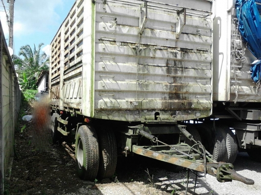 ขาย หางพ่วง  สามมิต  2  เพลา. ปี 49   ( * ไม่ดั้ม. )   สนใจติดต่อ  081 - 6079515