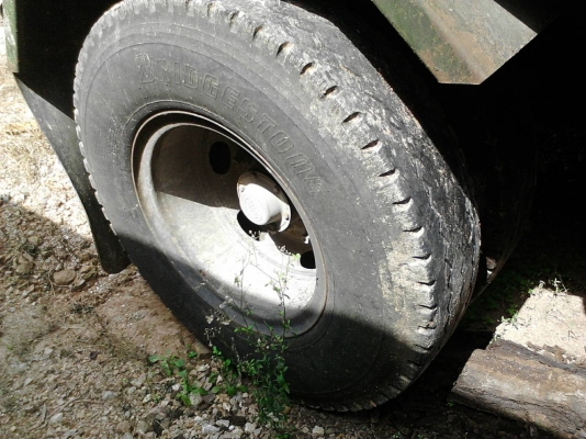 ขาย หางพ่วง  สามมิต  2  เพลา. ปี 49   ( * ไม่ดั้ม. )   สนใจติดต่อ  081 - 6079515