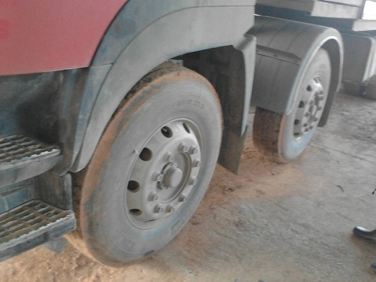 รถฮีโน่ 12 ล้อ 414 แรงม้า. ปี 55  ( รถประกอบ )   สนใจติดต่อ  081 - 6079515