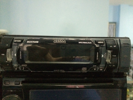 CLARION DXZ575USB 24Bit 6V USB MP3 CD AUX ปรีเอ้า3ชุด ลูกเล่นเยอะ ตัวแข่ง คุมกล่องCD มือ2 ญี่ปุ่น