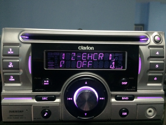Clarion DUB385MP USB IPOD MP3 CD AUX ปรีเอ้า2ชุด 728ตัวแปรสีไฟเครื่องเล่น สภาพสวย มือ2 ญี่ปุ่น