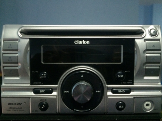 Clarion DUB385MP USB IPOD MP3 CD AUX ปรีเอ้า2ชุด 728ตัวแปรสีไฟเครื่องเล่น สภาพสวย มือ2 ญี่ปุ่น