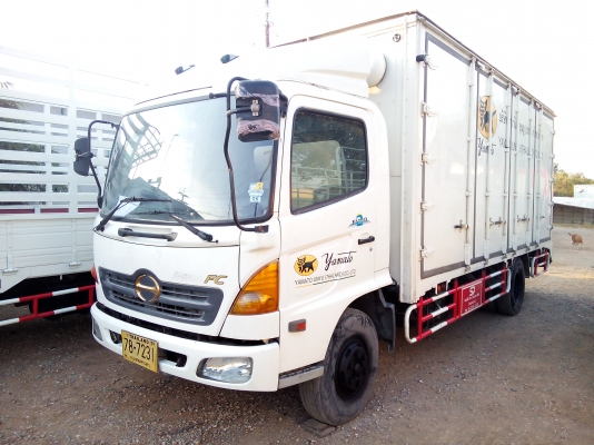 6 ล้อกลาง *EURO2*  HINO MEGA  FC4J 150 แรงม้า *ยาว 5.50 ม.* รถสวยเดิม+ตามสภาพ* รถห้างแท้ * มีเล่มพร้อมโอน*