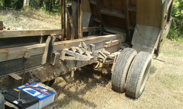 รถมิตซู 6 ล้อดั้ม FE449E / 115 แรงม้า.  ปี 37.   สนใจติดต่อ  081 - 6079515