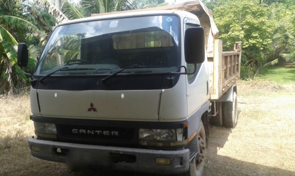 รถมิตซู 6 ล้อดั้ม FE449E / 115 แรงม้า.  ปี 37.   สนใจติดต่อ  081 - 6079515