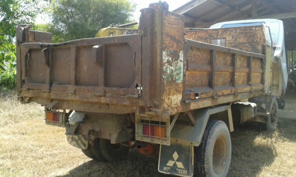 รถมิตซู 6 ล้อดั้ม FE449E / 115 แรงม้า.  ปี 37.   สนใจติดต่อ  081 - 6079515