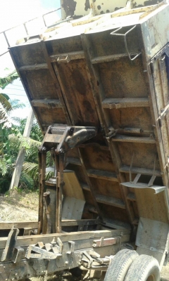 รถมิตซู 6 ล้อดั้ม FE449E / 115 แรงม้า.  ปี 37.   สนใจติดต่อ  081 - 6079515