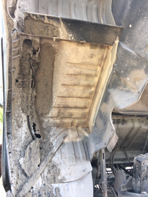 รถฮีโน่ 10 ล้อดั้ม FM1J 260 แรงม้า. ปี 47.   ( ขาย แม่ , ลูก. )    สนใจติดต่อ  081 - 6079515