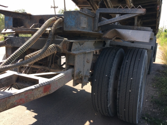 รถฮีโน่ 10 ล้อดั้ม FM1J 260 แรงม้า. ปี 47.   ( ขาย แม่ , ลูก. )    สนใจติดต่อ  081 - 6079515